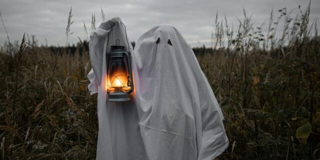 Can I Use A Ghost Writer For My Business Blog Writing?